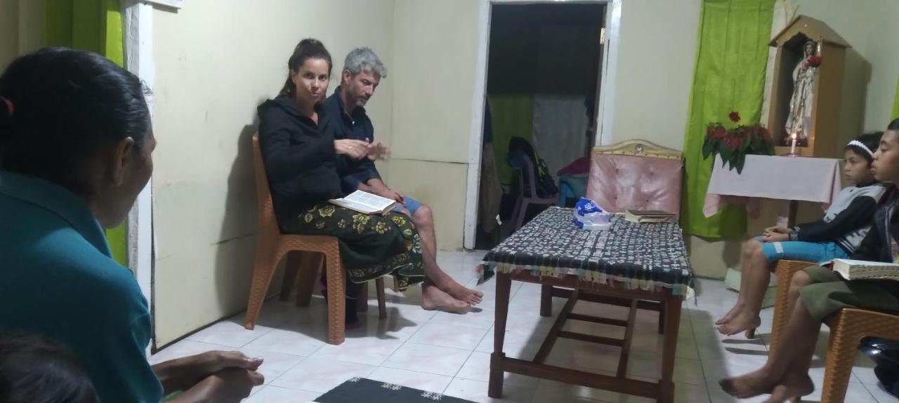 Karleta Homestay Ruteng Eksteriør bilde
